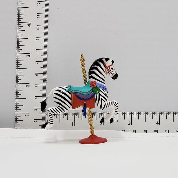 1989 Hallmark Carousel Zebra Handcrafted Linda Sickman Christmas Ornament. - Picture 8 of 8